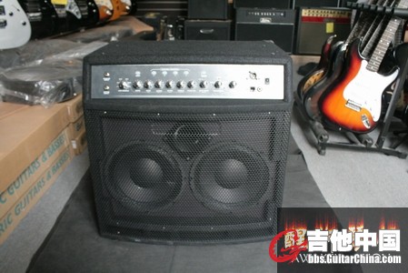 LINE6 LD400 价格：3200