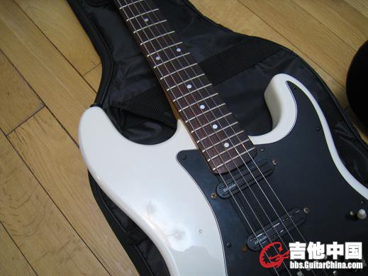 schecter. bai. 015.jpg