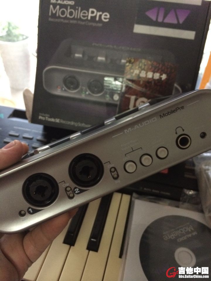 M AUDIO MOBILEPRE3.jpg